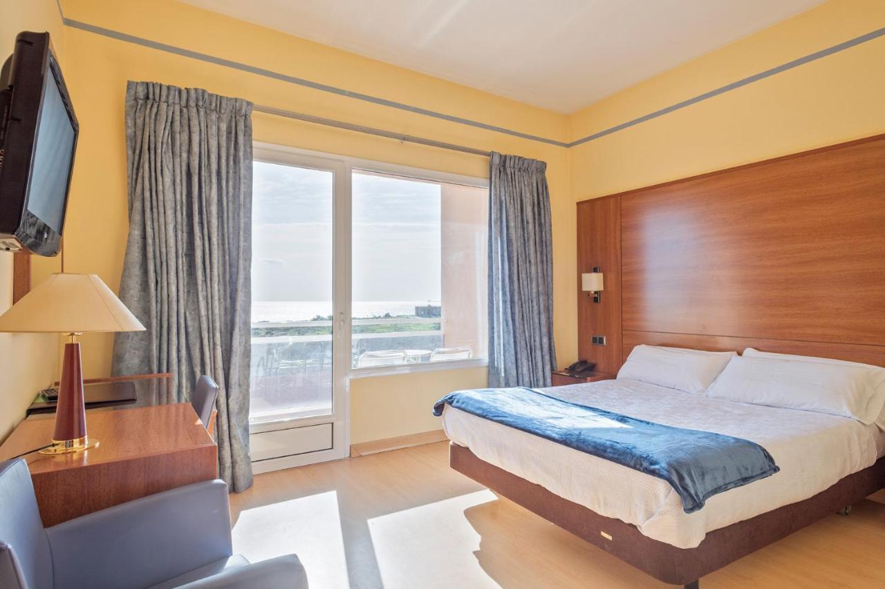 Hotel Sant Jordi Tarragona Exteriör bild
