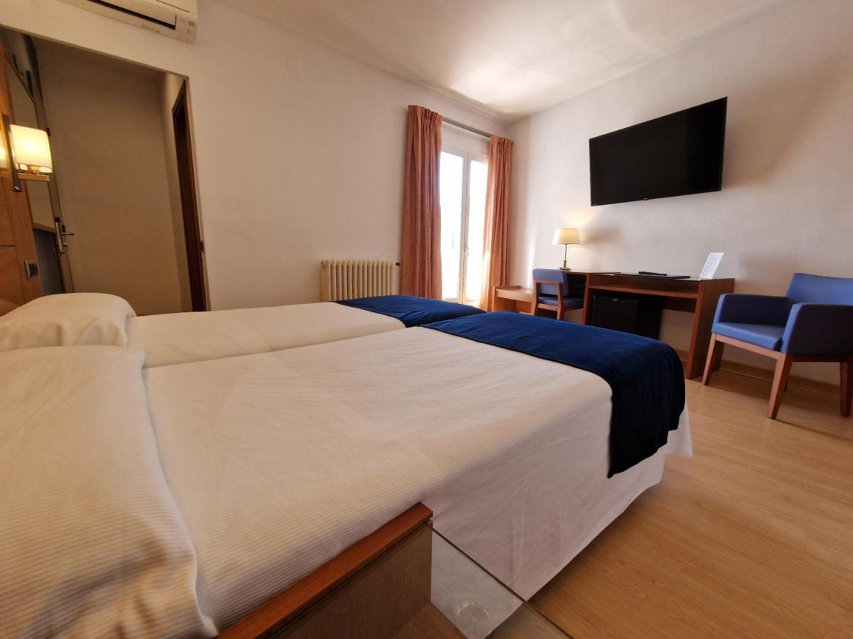 Hotel Sant Jordi Tarragona Exteriör bild