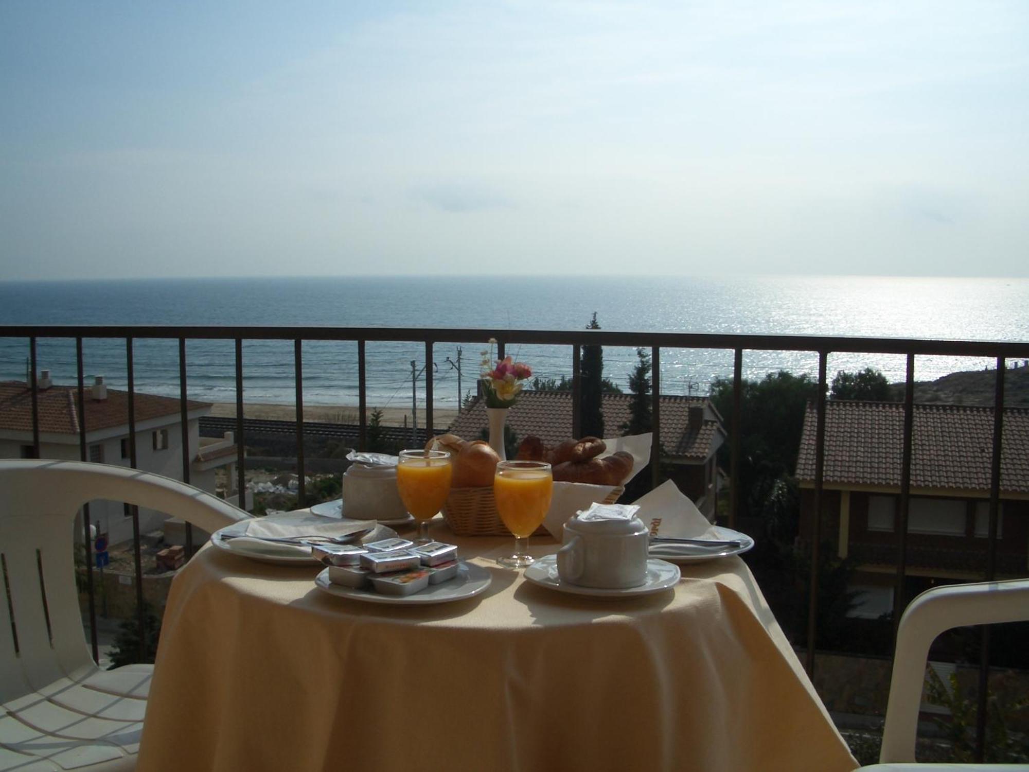 Hotel Sant Jordi Tarragona Exteriör bild