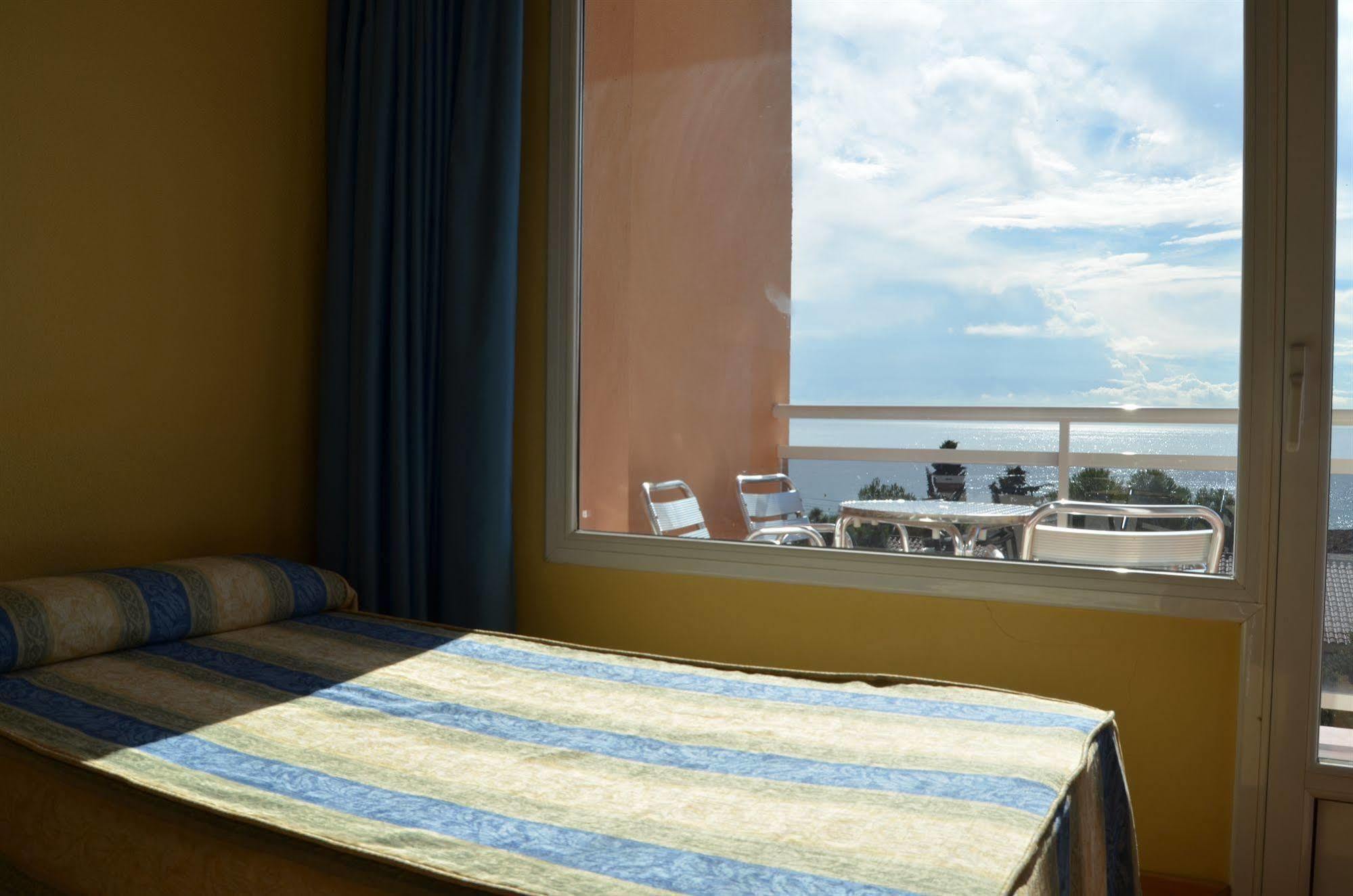 Hotel Sant Jordi Tarragona Exteriör bild